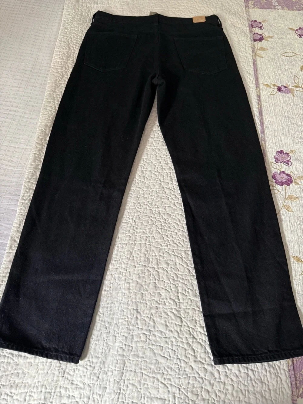 J.Crew Men's Classic Straight Jeans in Black Rinse.